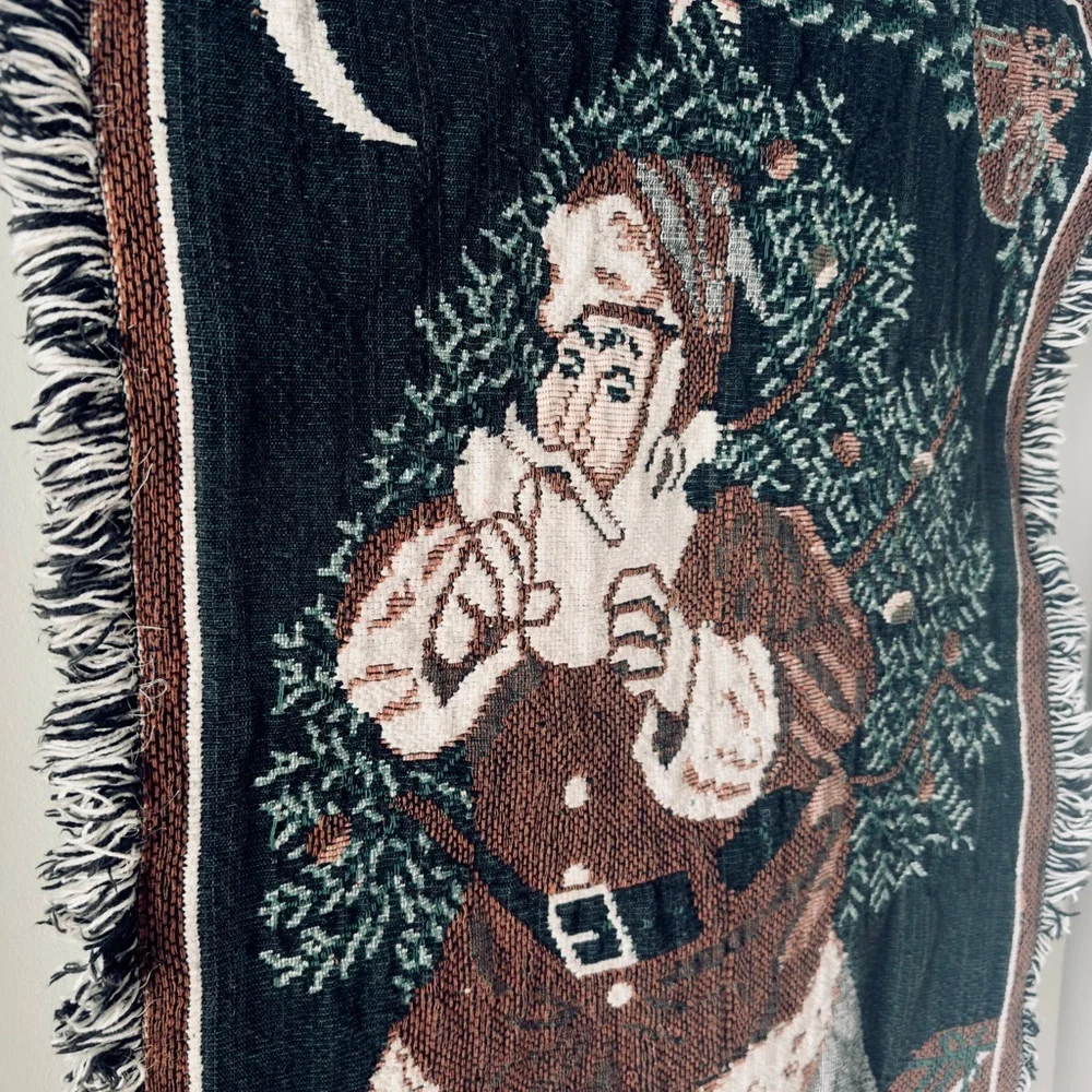 Vintage Heavy Knit Green Browns Santa 🎅Christmas Wall Hanging & Throw 29